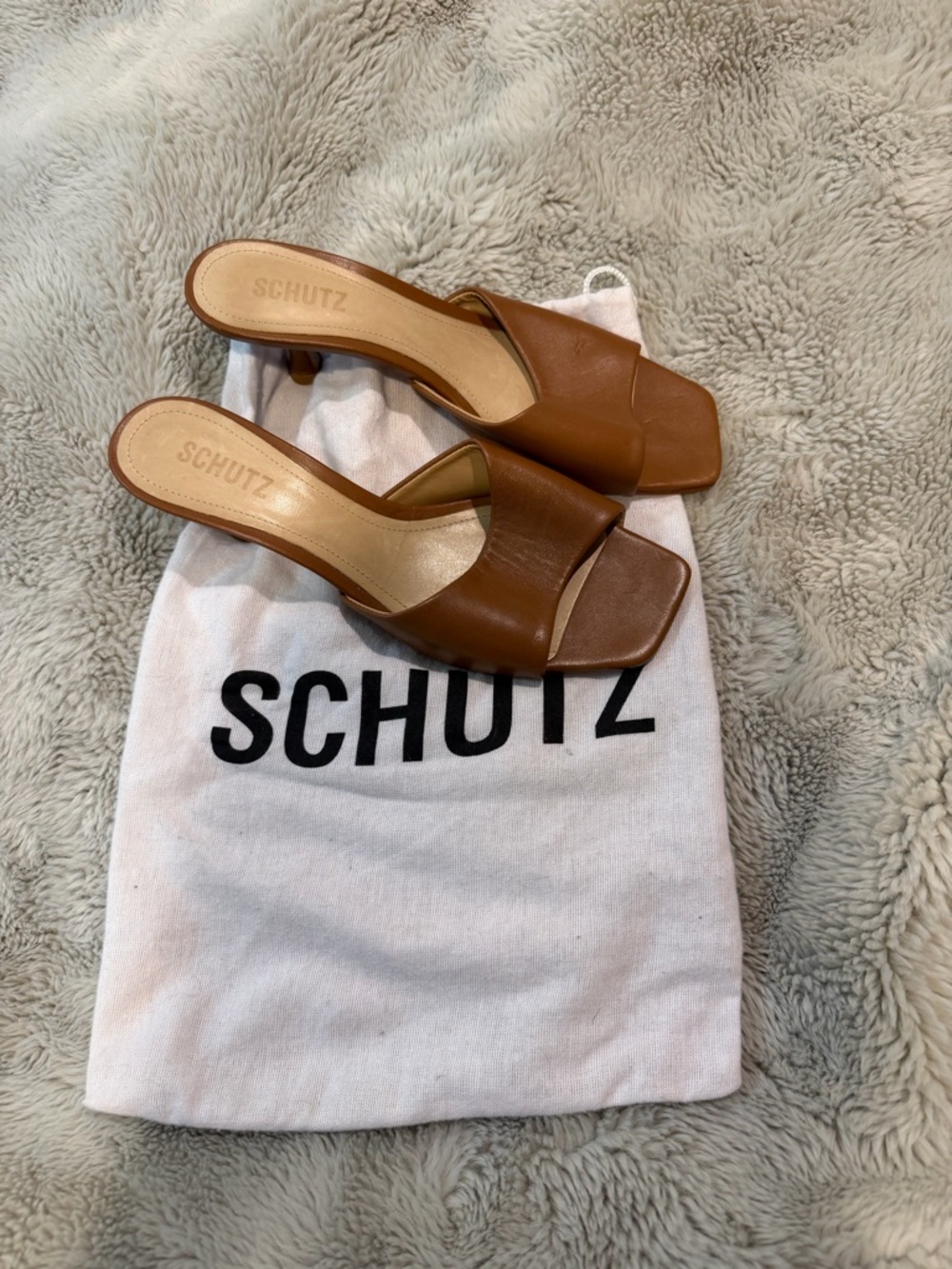 SCHUTZ Tan Leather Slide Mules
